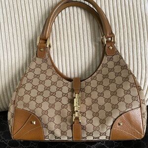 COA Gucci Jackie Nailhead GG Shoulder Bag Bardot Piston Hobo